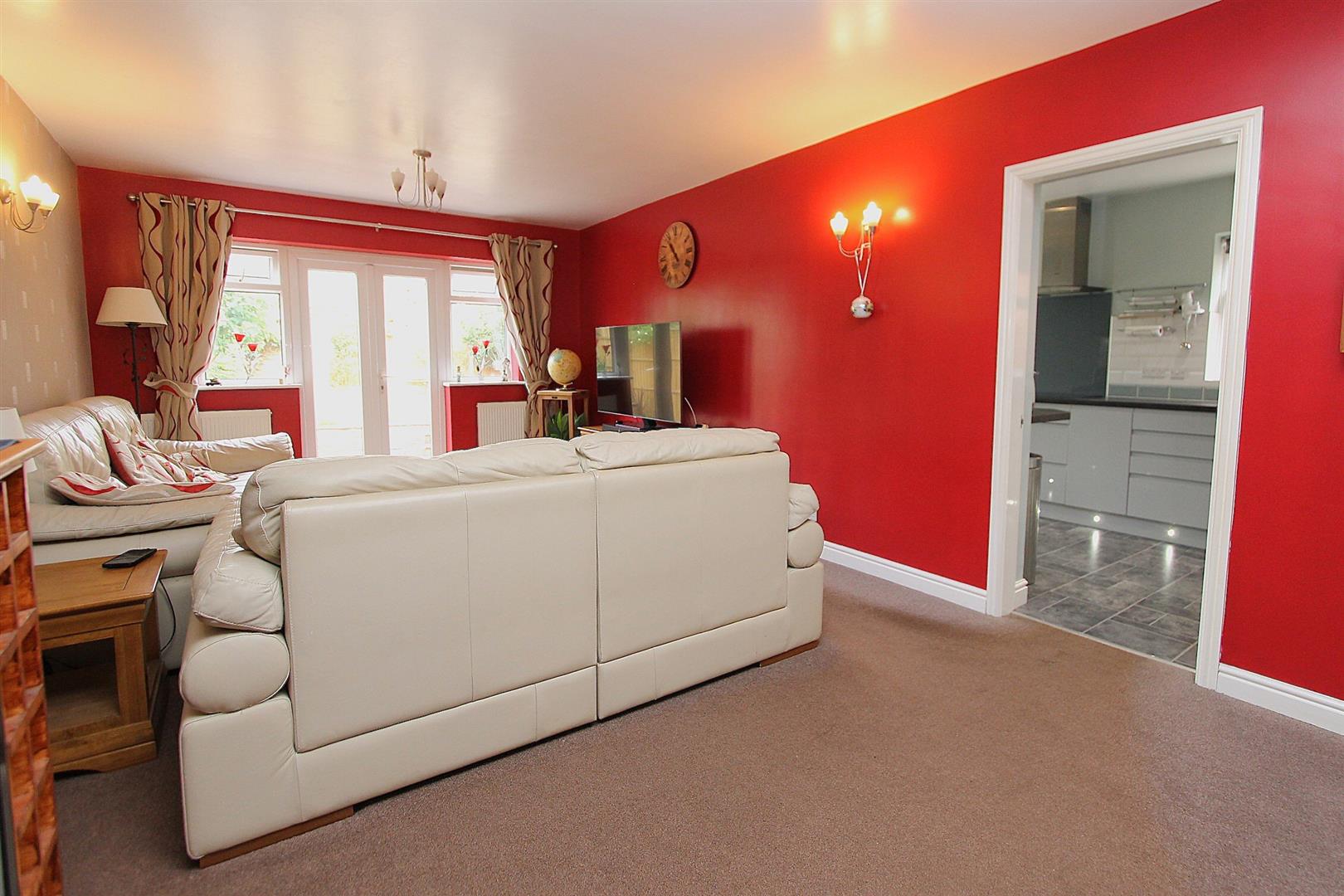 5 bed property in Belbroughton Road, Stourbridge